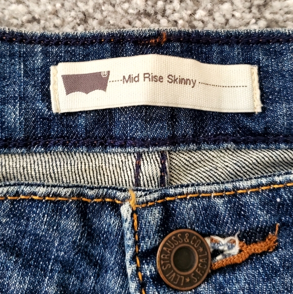 Levi's Women's Mid Rise Skinny Jeans Sz 10M - Picture 3 of 6